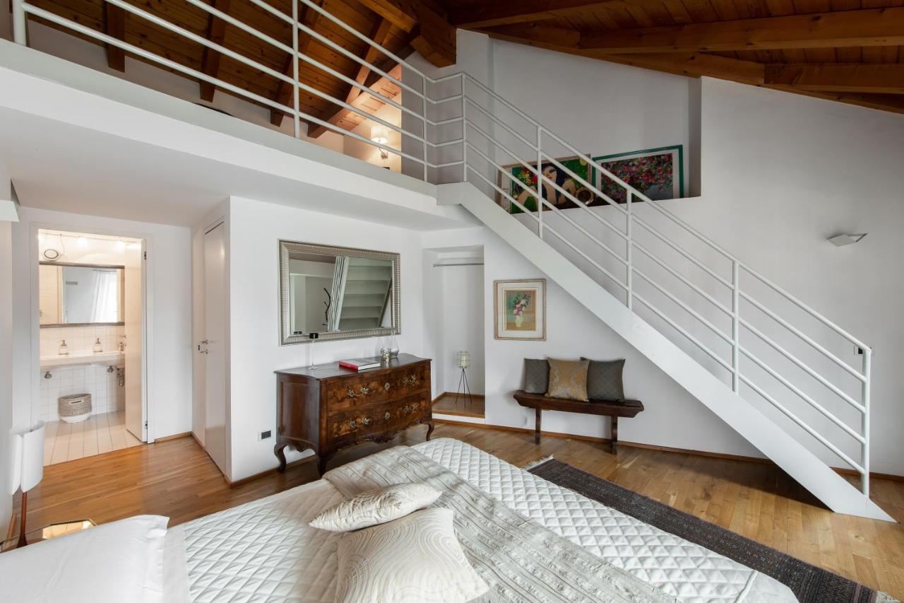 Apartment A Casa Nuccia Mansarda By Solutions *
